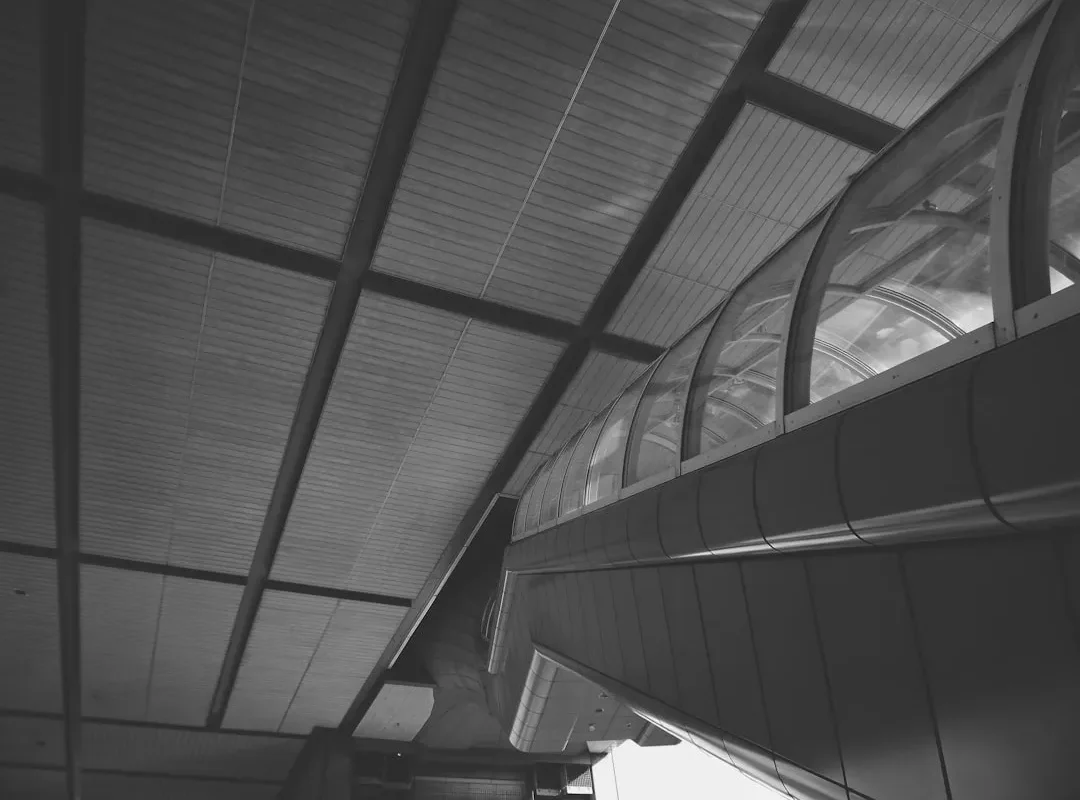 McAfee Total Protection vs. McAfee LiveSafe: Which Should You Choose? 1 McAfee Total Protection vs. McAfee LiveSafe: Which Should You Choose?